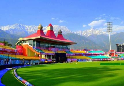 Chandigarh Dharamshala Mcleodganj Tour